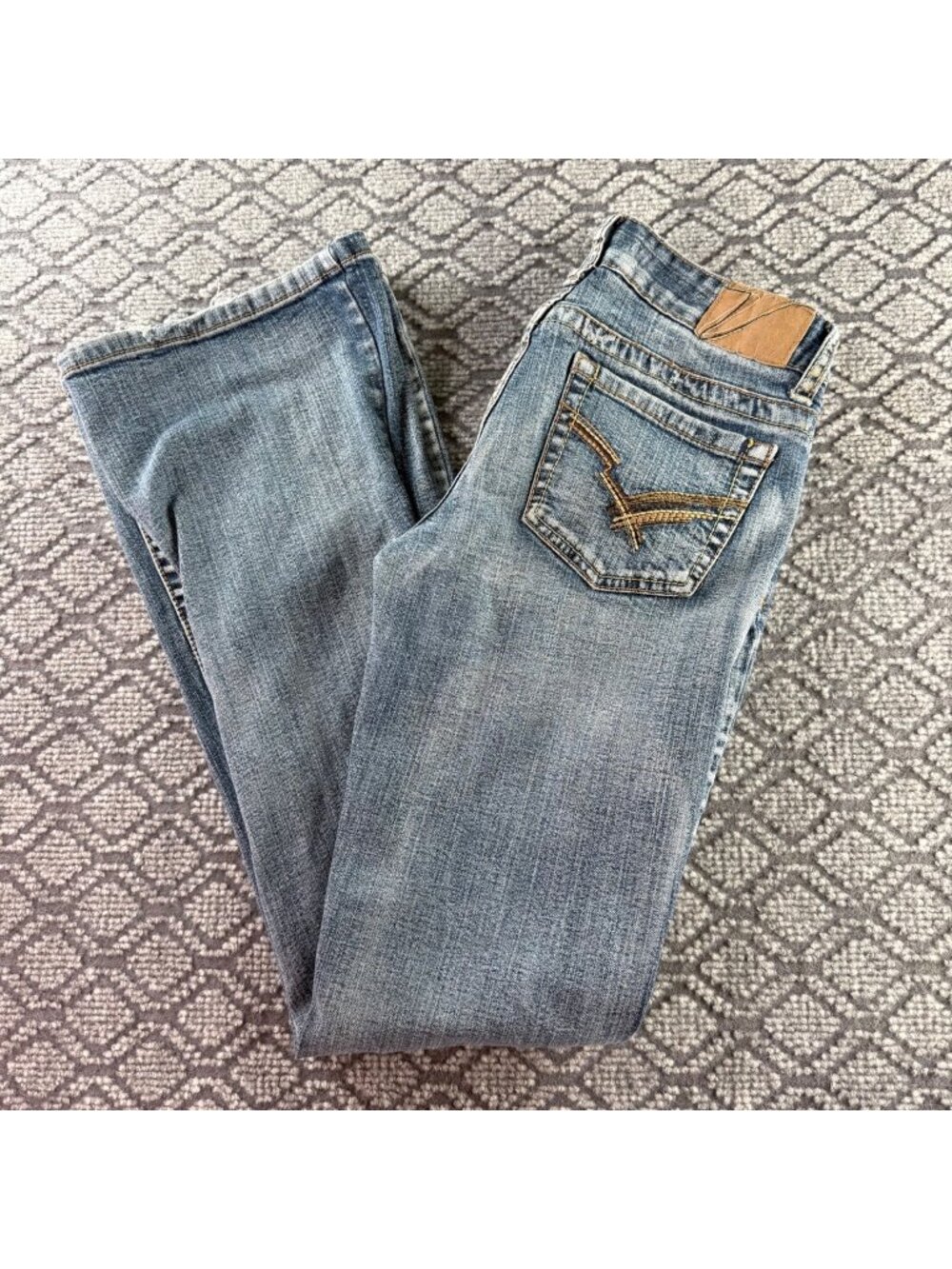 Vintage Y2K Vanity Flare Denim Jeans Embroidered Back Pockets Size 26W/32L